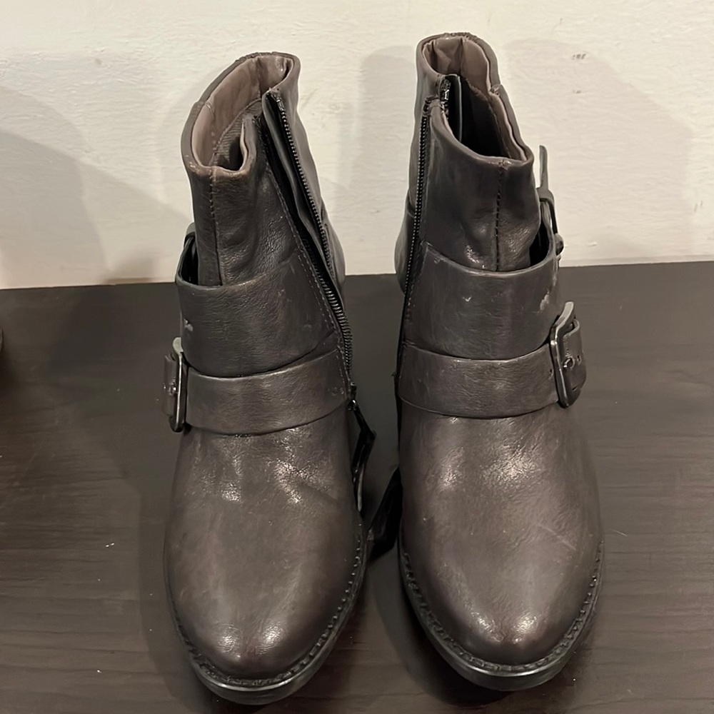 Miz Mooz boot size 36. Dark Grey
